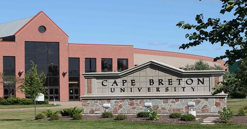 Đại học Cape Breton